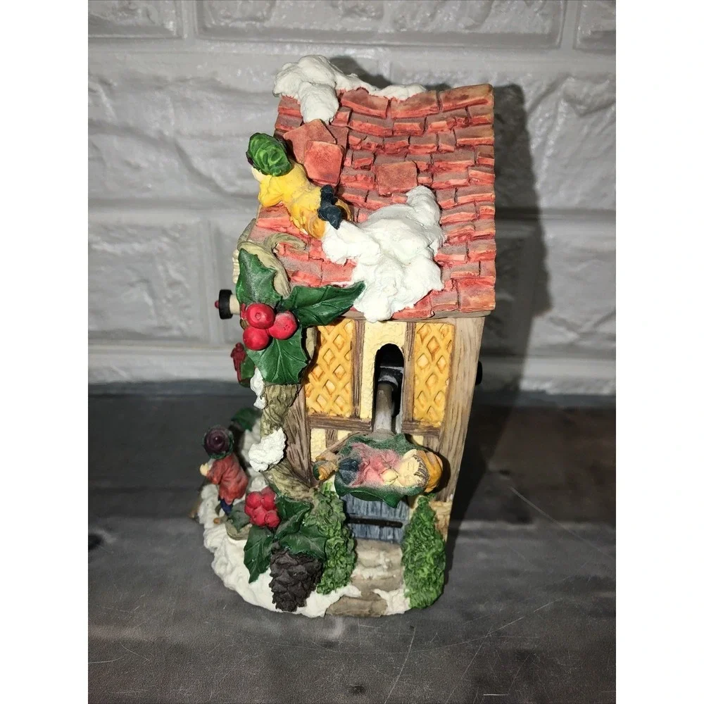 Animated Music Box Ceramic Christmas Clock Figure house Elves 6